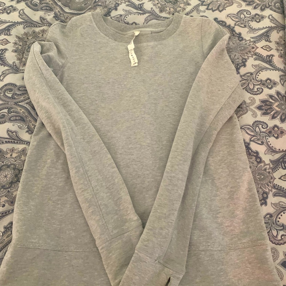 Lululemon sweatshirt